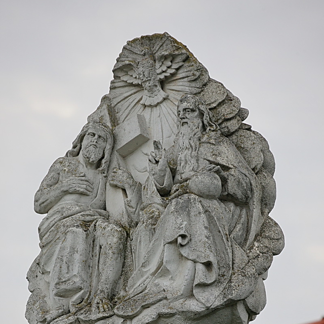 Szentháromság szobor - Kisfalud