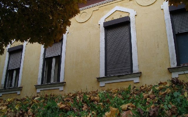 Ó házak Varga Barnabás fotókiállítása - Bogyoszló